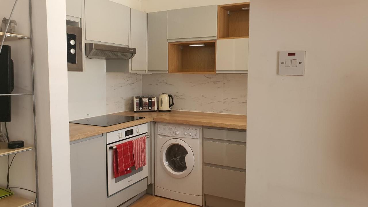Apartmán Brondesbury Arms Londýn Exteriér fotografie