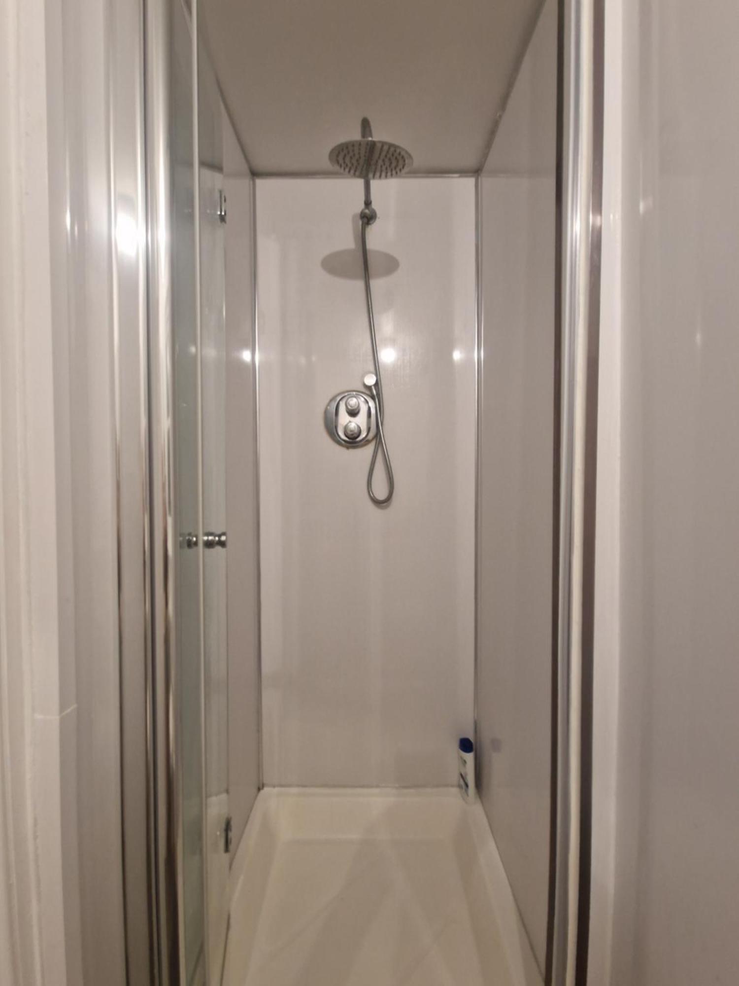 Apartmán Brondesbury Arms Londýn Exteriér fotografie