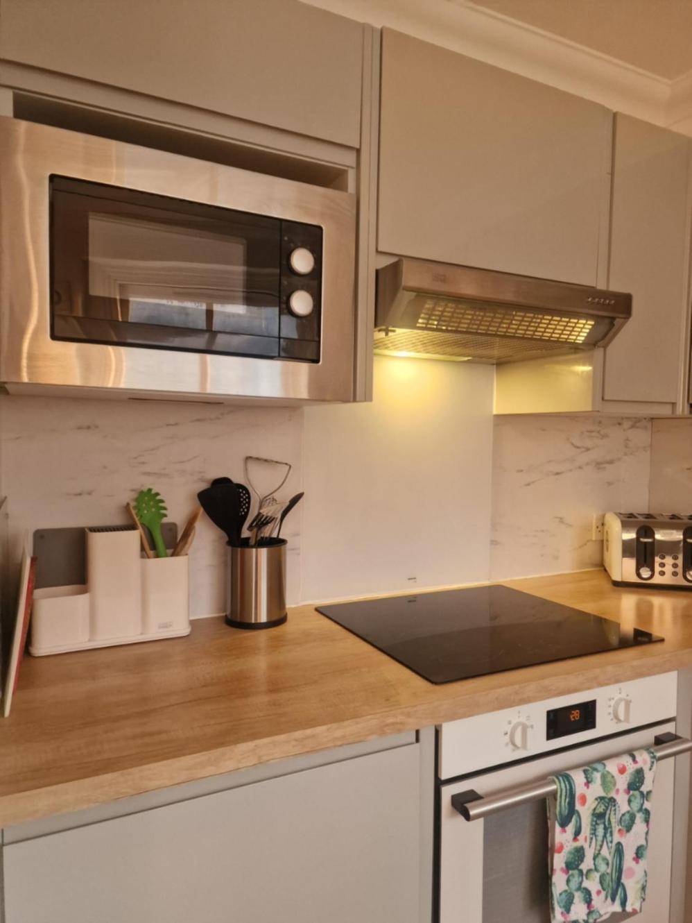 Apartmán Brondesbury Arms Londýn Exteriér fotografie
