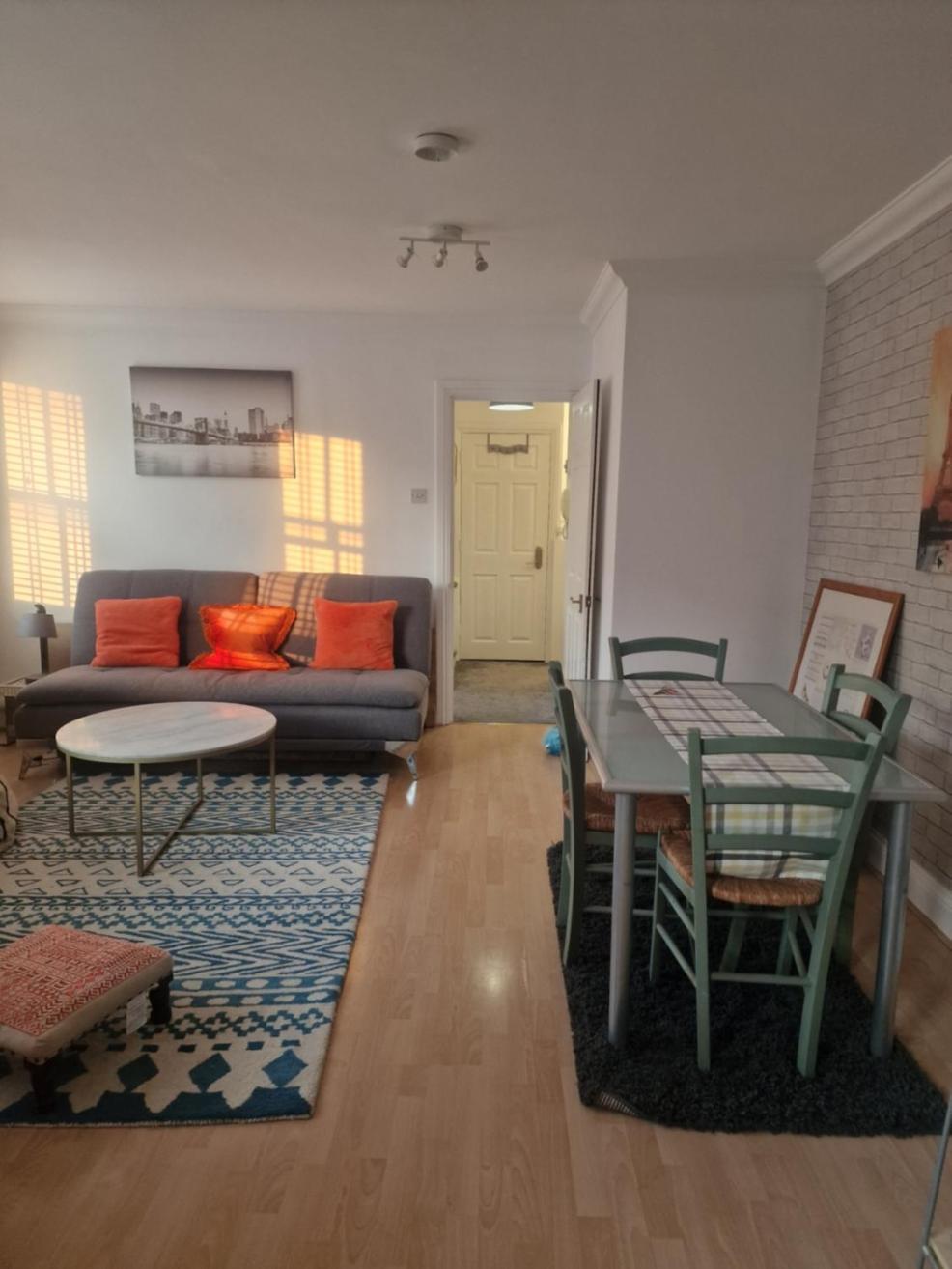 Apartmán Brondesbury Arms Londýn Exteriér fotografie