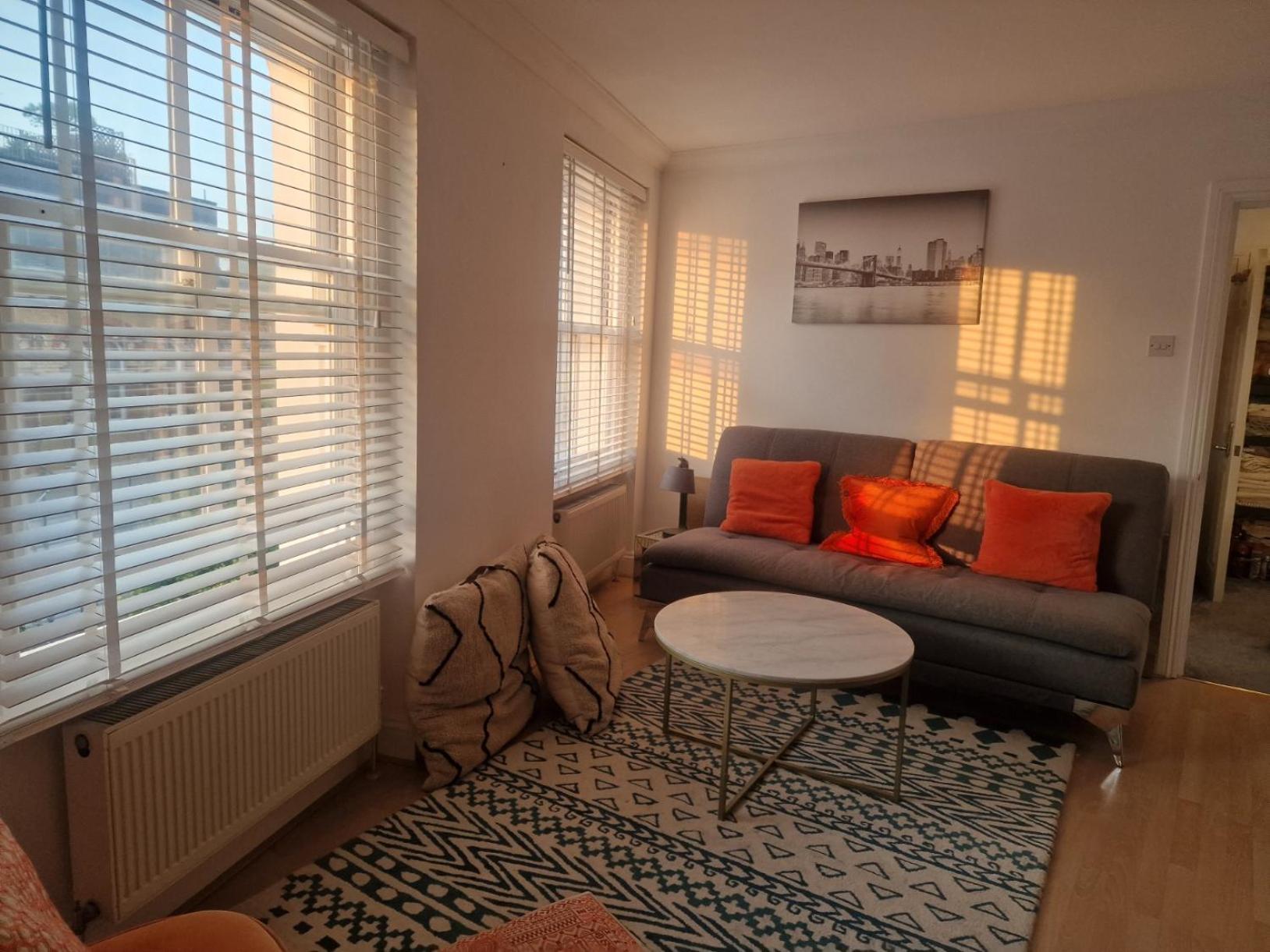Apartmán Brondesbury Arms Londýn Exteriér fotografie