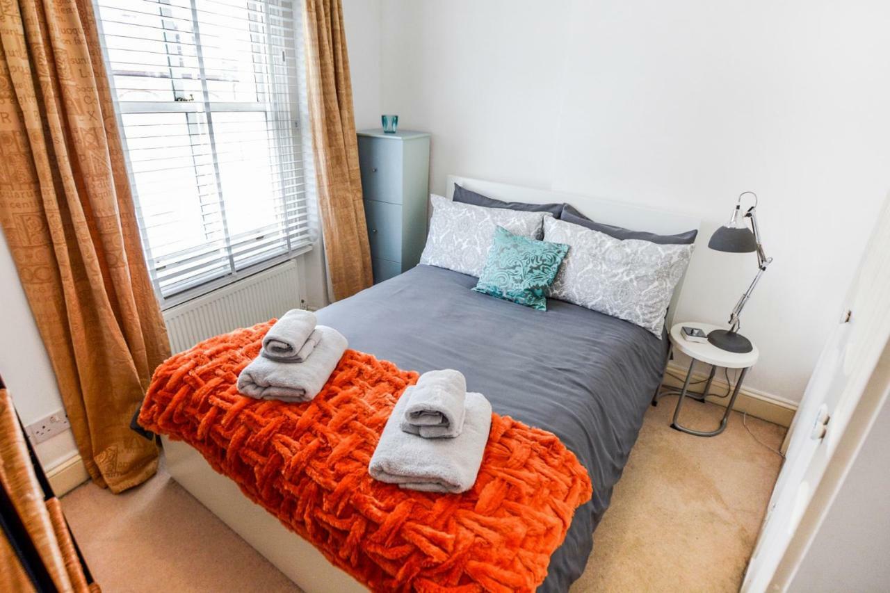 Apartmán Brondesbury Arms Londýn Exteriér fotografie